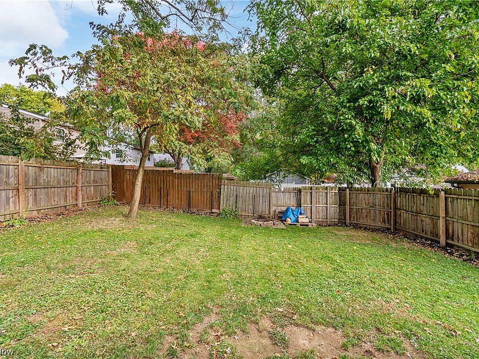 1517 Northmoreland Blvd, Cuyahoga Falls, OH 44221 Zillow