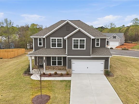 4th image of 64 Sherwood Dr