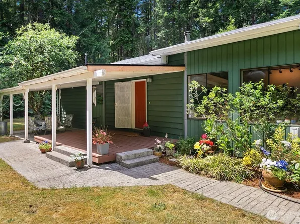 19328 Widme Street NE, Poulsbo, WA 98370