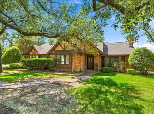 11513 Ridgeview Cir, Fort Worth, TX 76244
