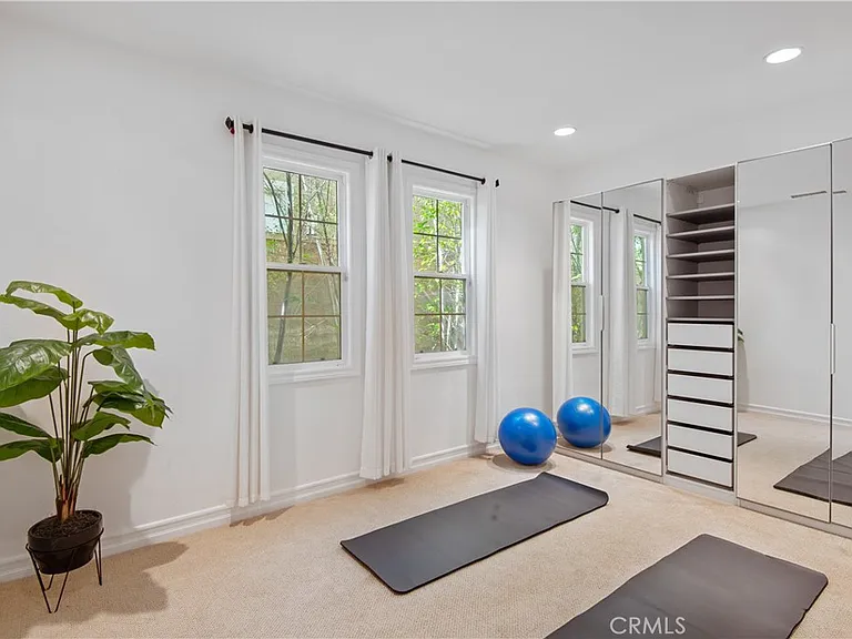 8005 Bell Crest Dr — Photo 37