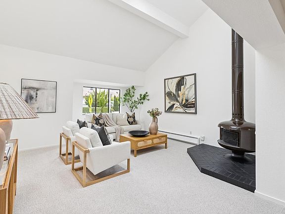 3rd image of 23 Ashford Avenue
