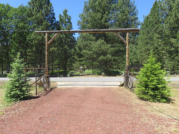 3rd image of 27971 Soldier Mountain Rd