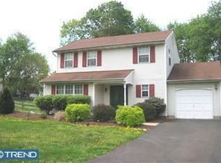 200 Yorkshire Dr, Newtown, PA 18940