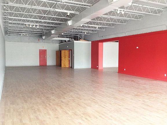 3rd image of 2511 Buddy Owens Ave