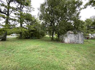 1314 Ivanhoe St, Perry, OK 73077