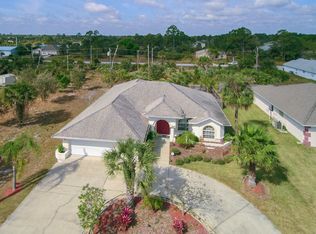1798 De Groodt Rd SW, Palm Bay, FL 32908