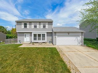 2108 Briar Hill Dr, Schaumburg, IL 60194