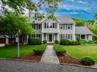 5 Crooked Meadow Ln, Hingham, MA 02043