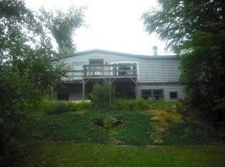 1095 Slate Rock Rd, Guilford, VT 05301