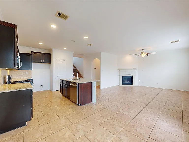 14607 E Ginger Spice Ct — Photo 4
