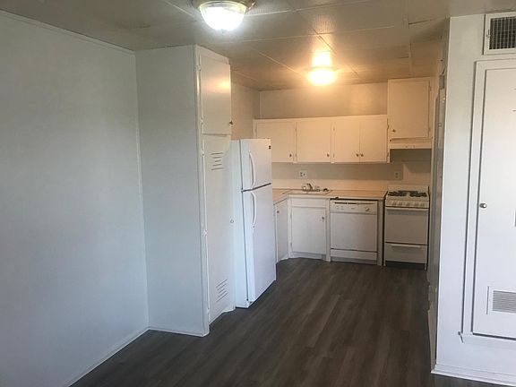 2nd image of 1017 Minter Ln APT C