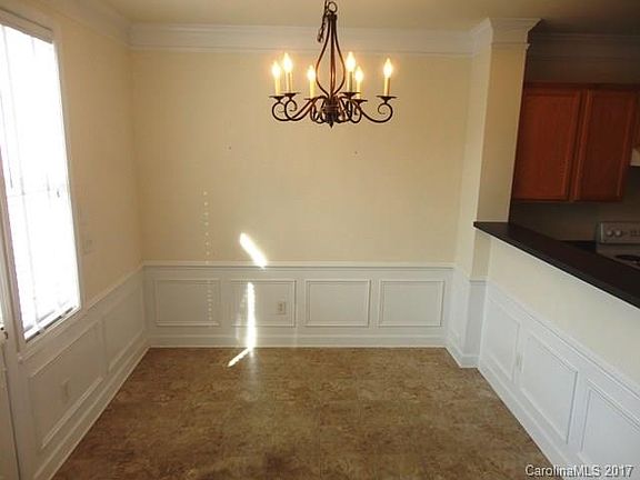 4th image of 103 Saturday Ln