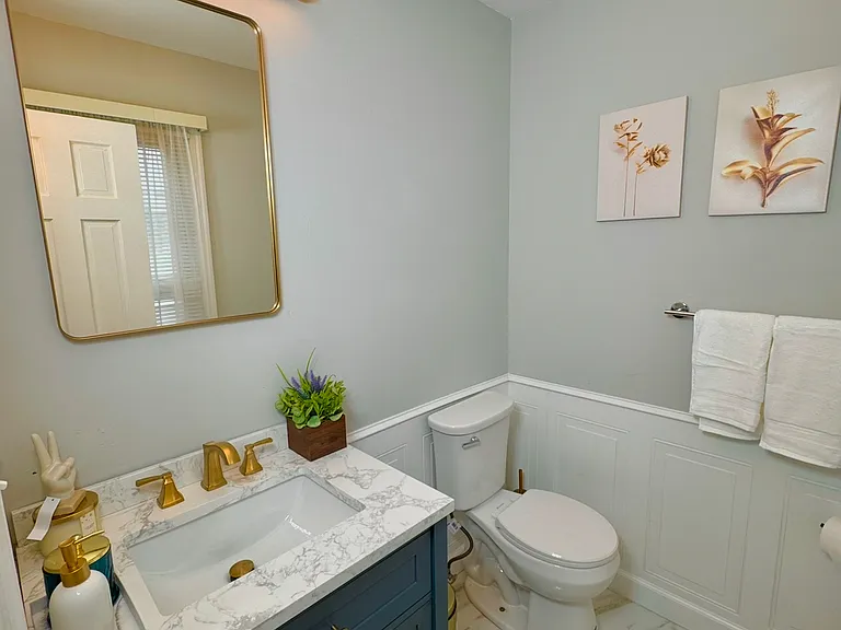 8915 Old Courthouse Rd — Photo 13