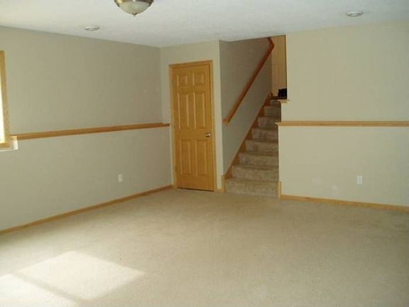 4th image of 1152 1st St