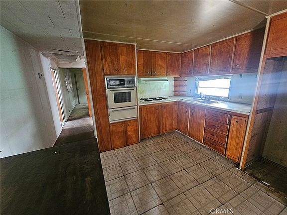 3rd image of 35080 Chandler Rd #4