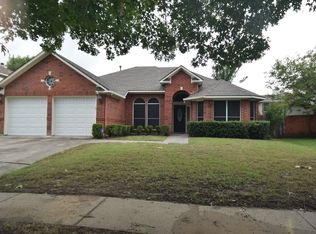 4441 Forsyth Ln, Grand Prairie, TX 75052