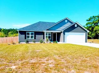 5746 Emily Ln, Hahira, GA 31632