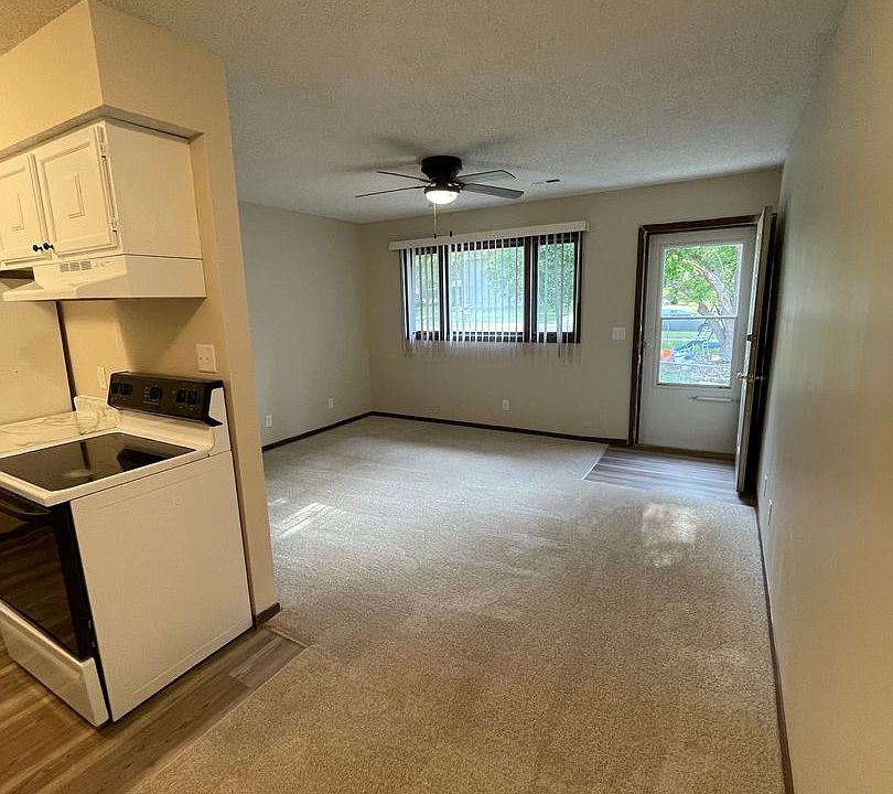 1st image of 5137 Walker Ave #6