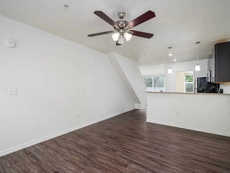 6006 SE 53rd Ave — Photo 26