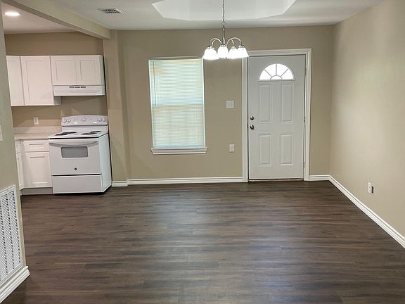 4th image of 625 W Nettie Ave #2