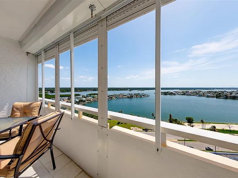 17920 Gulf Blvd #1808 — Photo 24