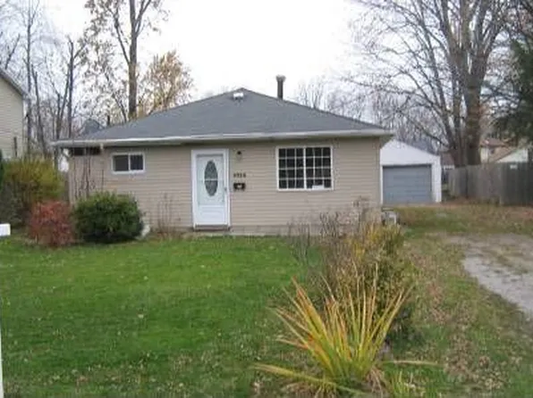 4724 Homewood Dr, Mentor, OH 44060