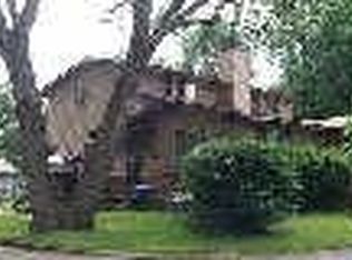 5401 Fleet Ave, Waterford, MI 48327