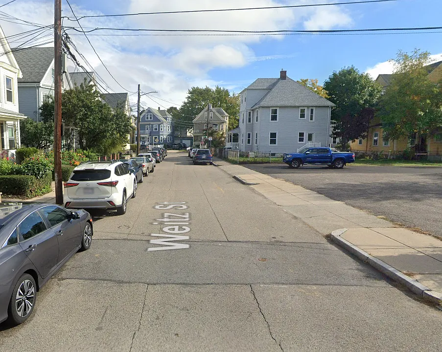 15 Weitz St #1