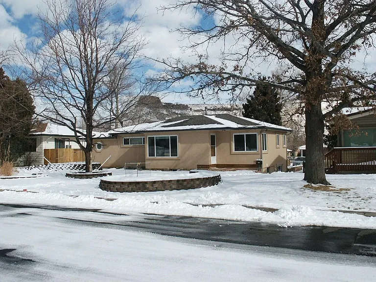 2207 Cheyenne St — Photo 1