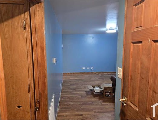 2nd image of 13277 S Riverdale Ave