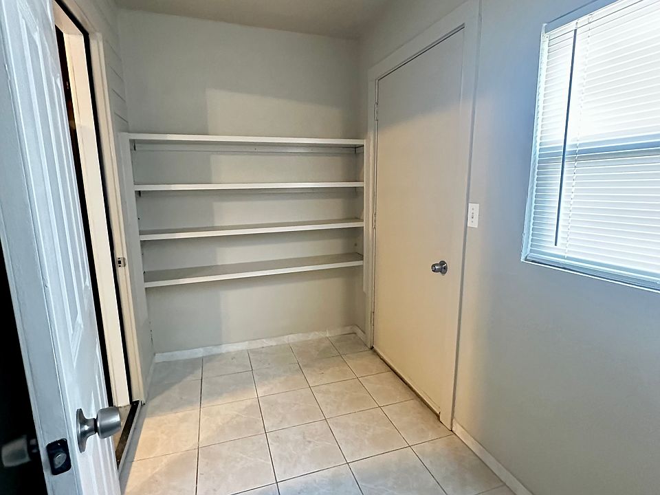 1st image of 8820 Houston Ave #4