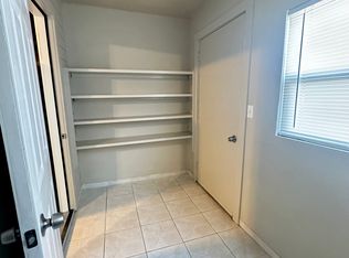 8820 Houston Ave #4, Hanford, CA 93230