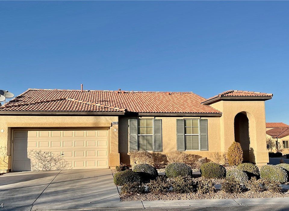 1st image of 7462 Cleghorn Canyon Way