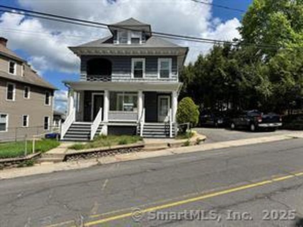 23 Roseland Ave