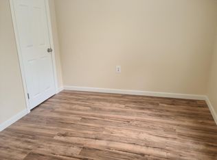 512 W Hanover St #2, Trenton, NJ