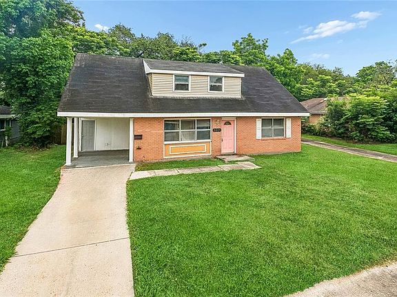 2nd image of 3220 Plymouth Pl