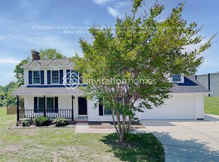1006 Charcoal Ridge Ct, Matthews, NC 28105