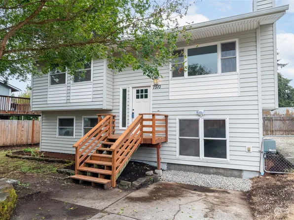 7510 14th Loop NE, Lacey, WA 98501