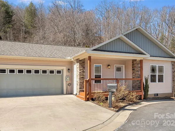 269 February Ln, Waynesville, NC 28785