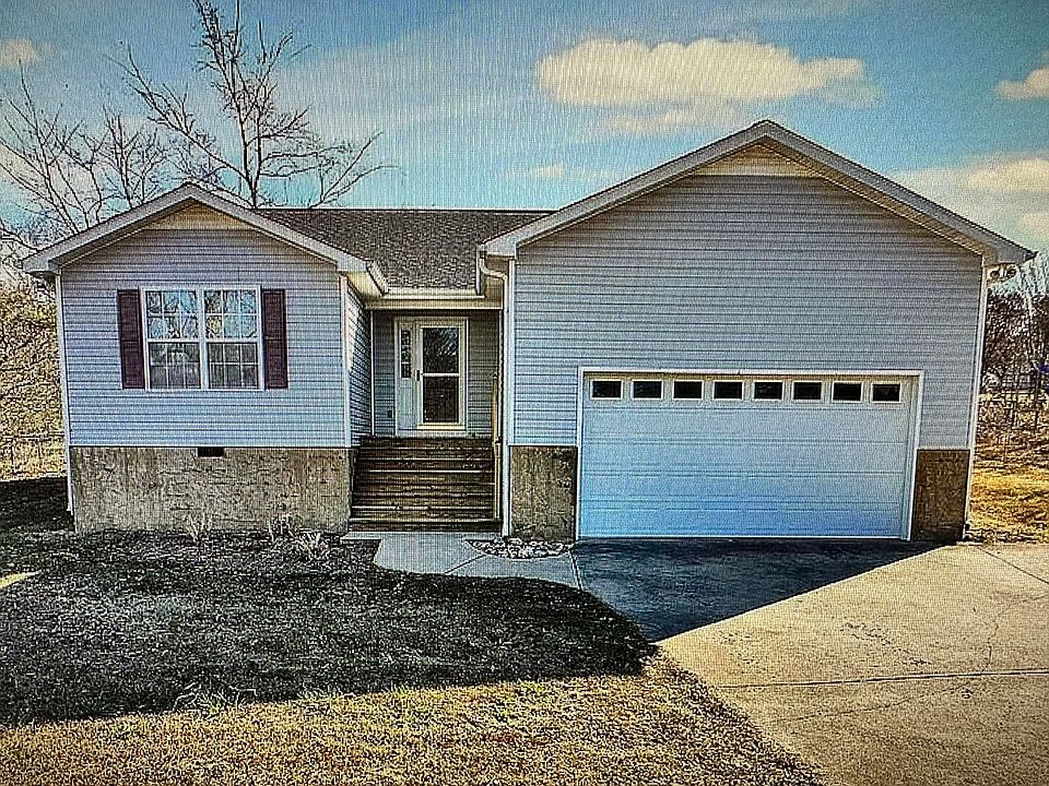 1st image of 115 Farrah Ct SE