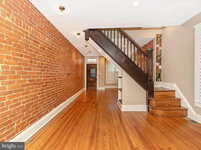 232 Dill Ave — Photo 31