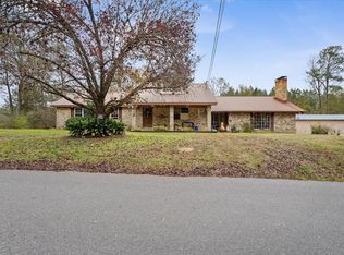 37 John Guy Rd, Laurel, MS 39443