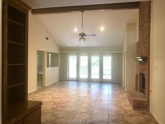 4th image of 2911 Cortez Ct