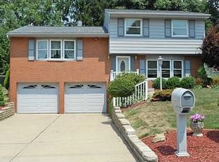 23 Carlsbad Rd, Pittsburgh, PA 15239