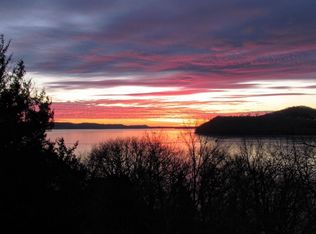 W10858 Wildwood Way, Poynette, WI 53955