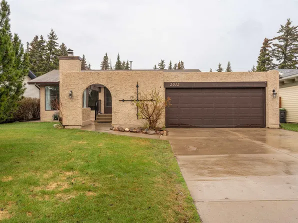 2012 2nd Ave, Cold Lake, AB T9M 1G3