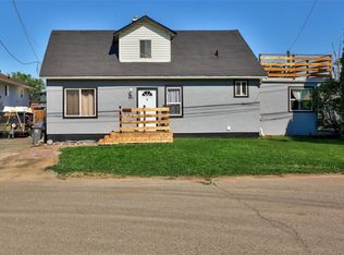 755 Crestline St, Kamloops, BC V2B5X2