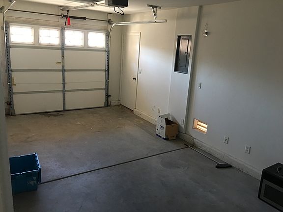 5th image of 7112 Garden Pond St