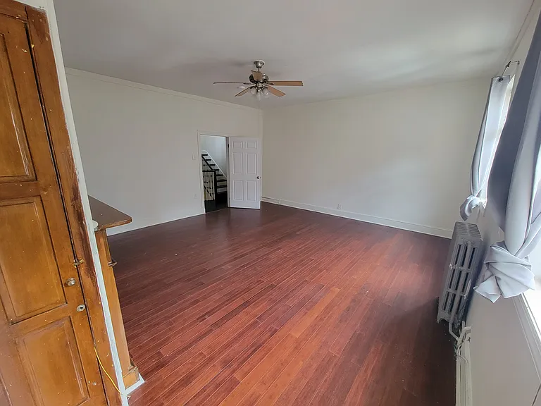 419 Fairmount Ave #B — Photo 30